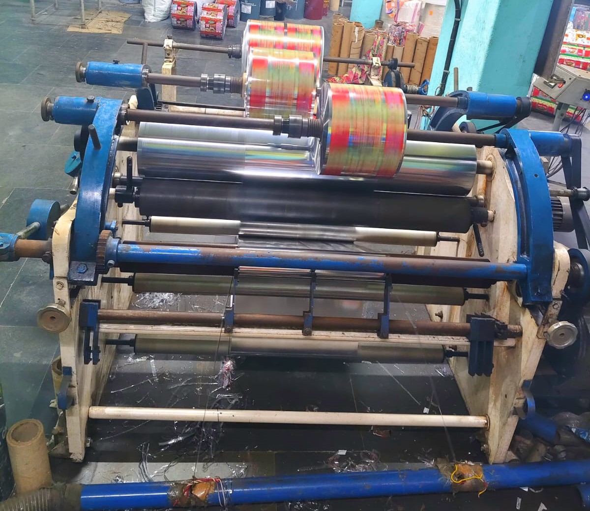 ADVANCE SLITTING UNIT